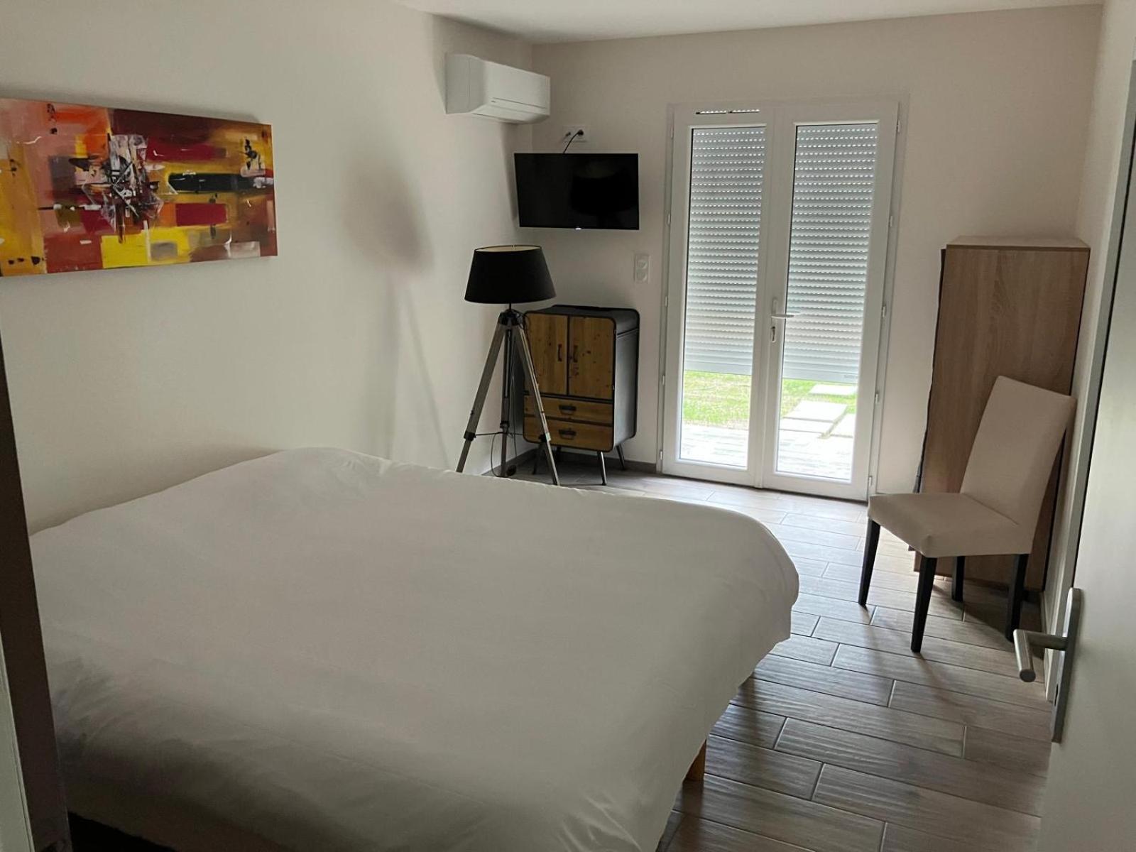 Domaine Des Peyries - Chambres Et Table D'Hotes Saint-Barthelemy-d'Agenais Luaran gambar