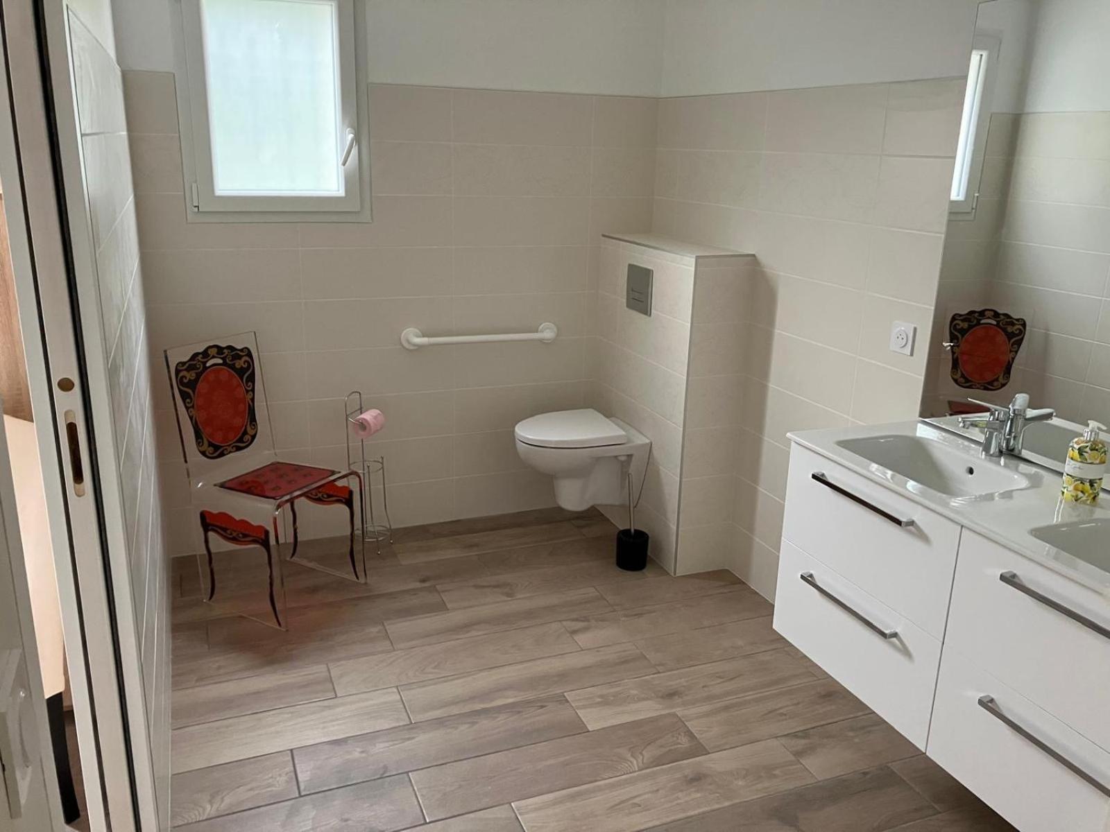 Domaine Des Peyries - Chambres Et Table D'Hotes Saint-Barthelemy-d'Agenais Luaran gambar